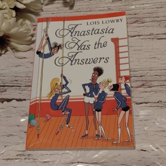 3/$13 Anastasia has the Answers by Lois Lowry 1986 - Picture 1 of 5